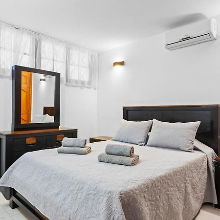 Neptuno Pool And Beach Private Access Puerto de Santiago  Ngoại thất bức ảnh