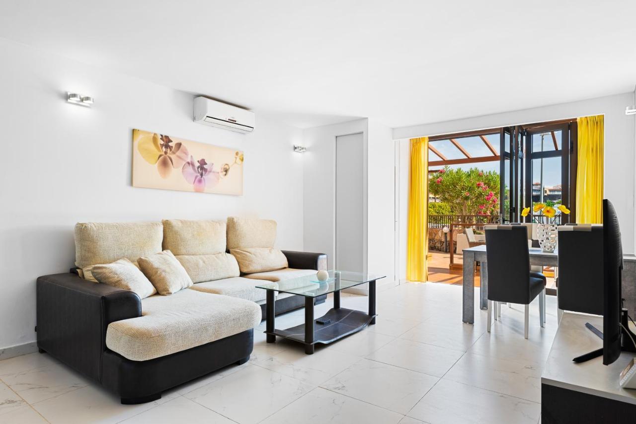 Neptuno Pool And Beach Private Access Puerto de Santiago  Ngoại thất bức ảnh